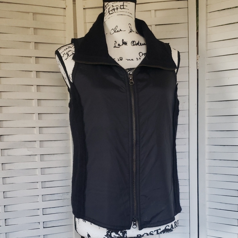 Eileen Fisher Black 100% Wool Vest Size XS